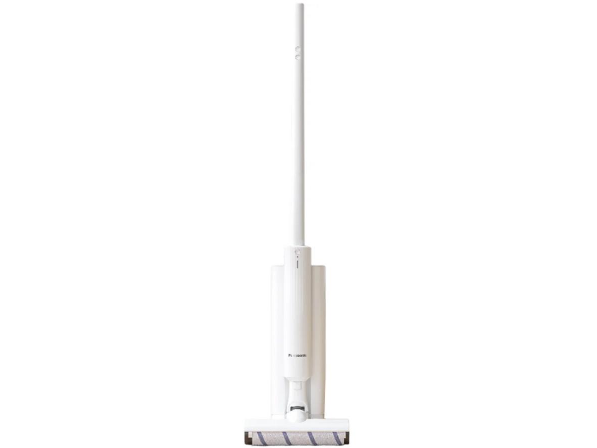 Máy hút bụi cầm tay Panasonic MC-KC1W546 không dây, nhẹ 1,6 kg, tiện dọn nhanh hằng ngày.