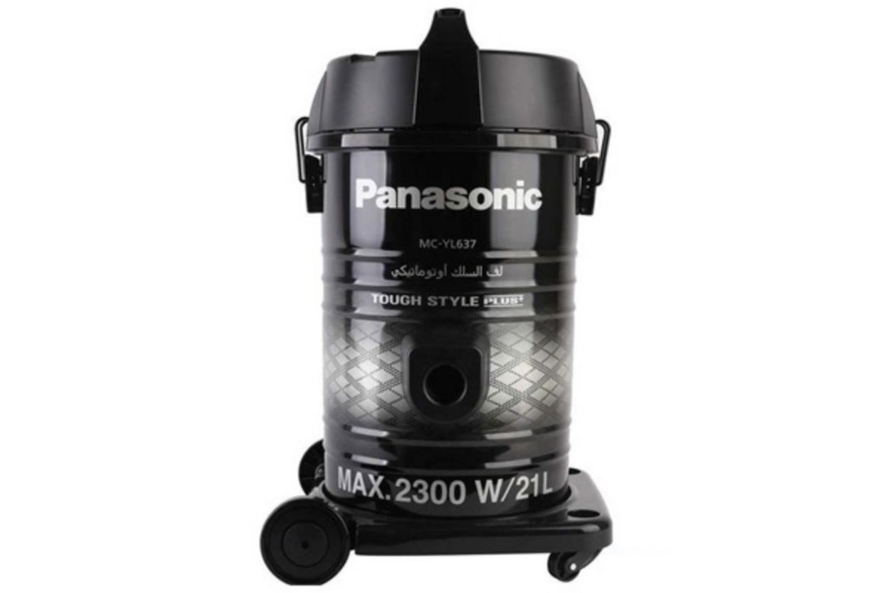 Máy hút bụi công nghiệp Panasonic MC-YL637SN49 công suất 2300W, thùng chứa 21L, phù hợp cho vận hành liên tục.