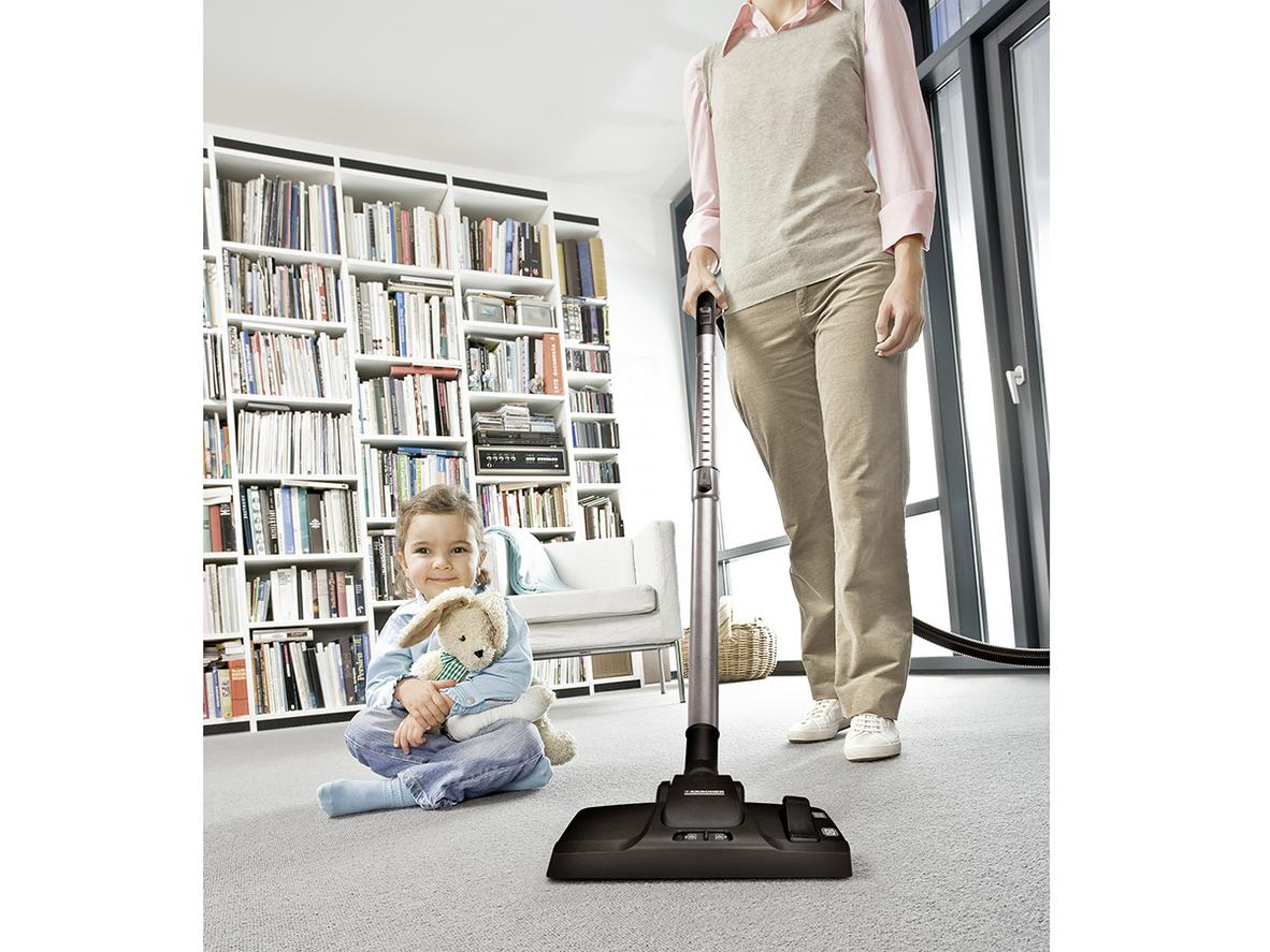 Multi-cyclone và HEPA 12 giúp Karcher VC 3 Plus lọc bụi hiệu quả hơn cho gia đình.