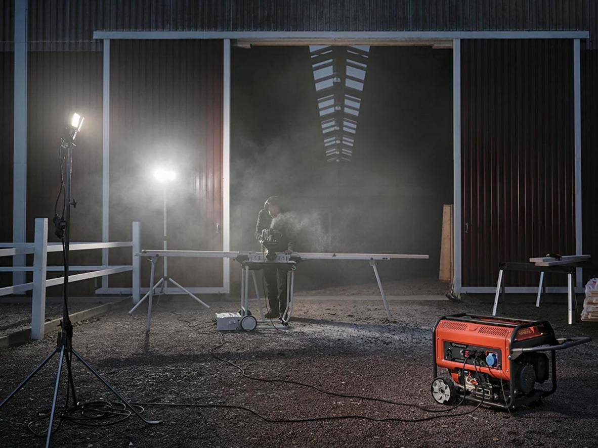 Infographic tải phù hợp của máy phát điện Husqvarna G3200P 2.7kW.