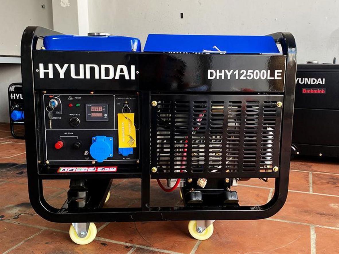 Cận cảnh các chi tiết kỹ thuật của máy phát điện Hyundai DHY12500LE.