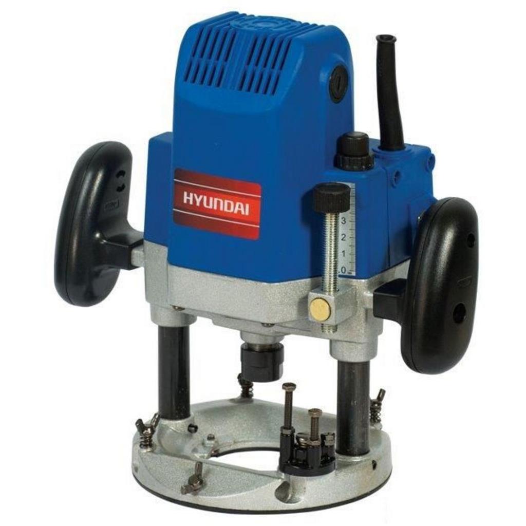 Máy phay gỗ Hyundai HPG1512 12mm phù hợp cho soi rãnh, bo cạnh và gia công gỗ phổ thông.