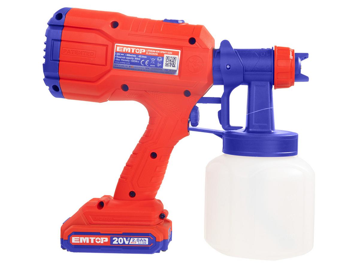 Cận cảnh máy phun sơn pin 20V Emtop ELSG20256 với bình chứa 800ml và đầu phun cầm tay.