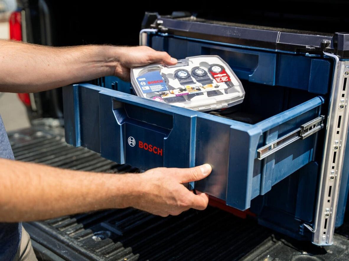 3 ngăn kéo của Bosch L-BOXX Contractor Drawer 3 giúp phân loại và lấy đồ nhanh.