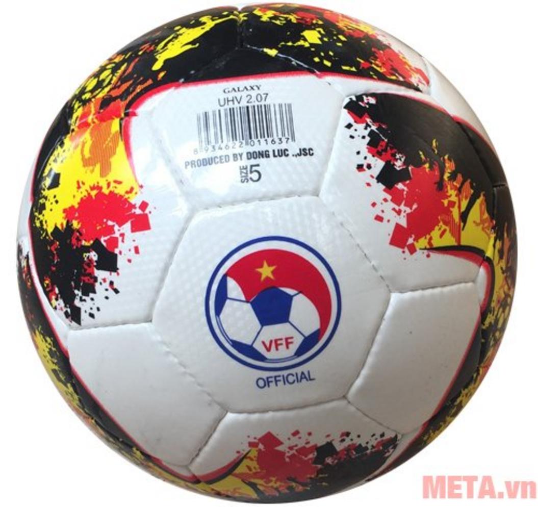 Da PU, size 5 và chuẩn FIFA Quality Pro giúp quả bóng đá Fifa QUALITY PRO UHV 2.07 GALAXY ổn định khi thi đấu.