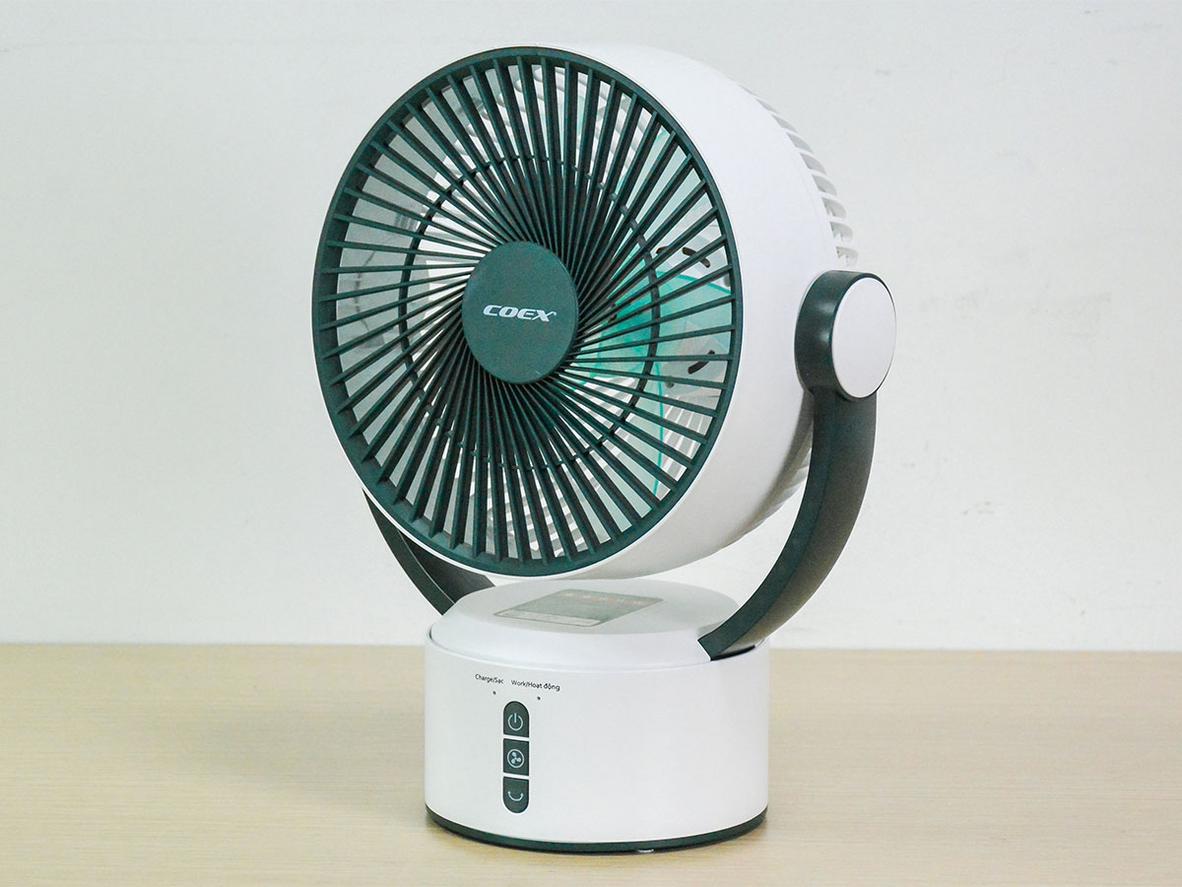 So sánh nhanh các model Coex giúp chọn đúng quạt sạc theo nhu cầu sử dụng.