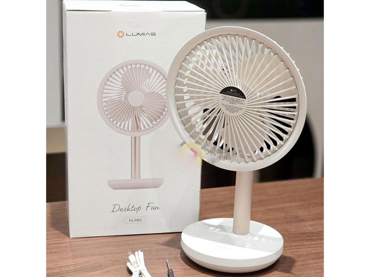Cổng sạc Type-C giúp nạp điện tiện lợi hơn.