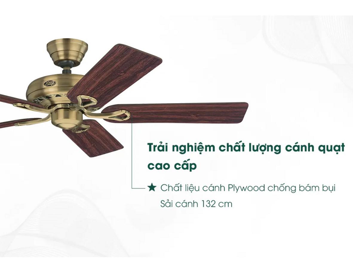 Plywood và Antique Brass tạo nên vẻ sang trọng đặc trưng của Hunter Savoy 24520.