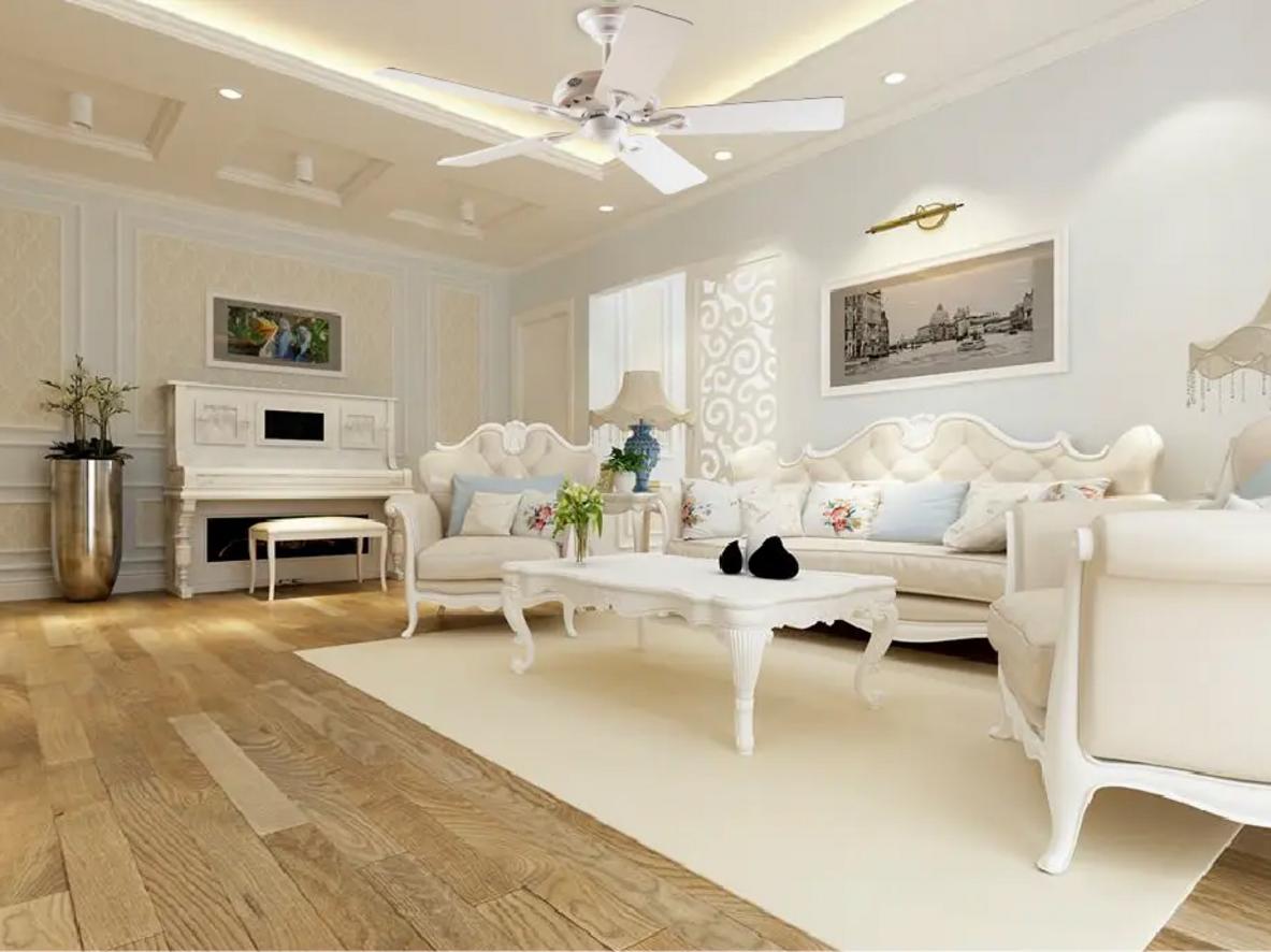 Hunter Savoy 24526 kết hợp hiệu suất gió mạnh và tính thẩm mỹ cao cho không gian sống.