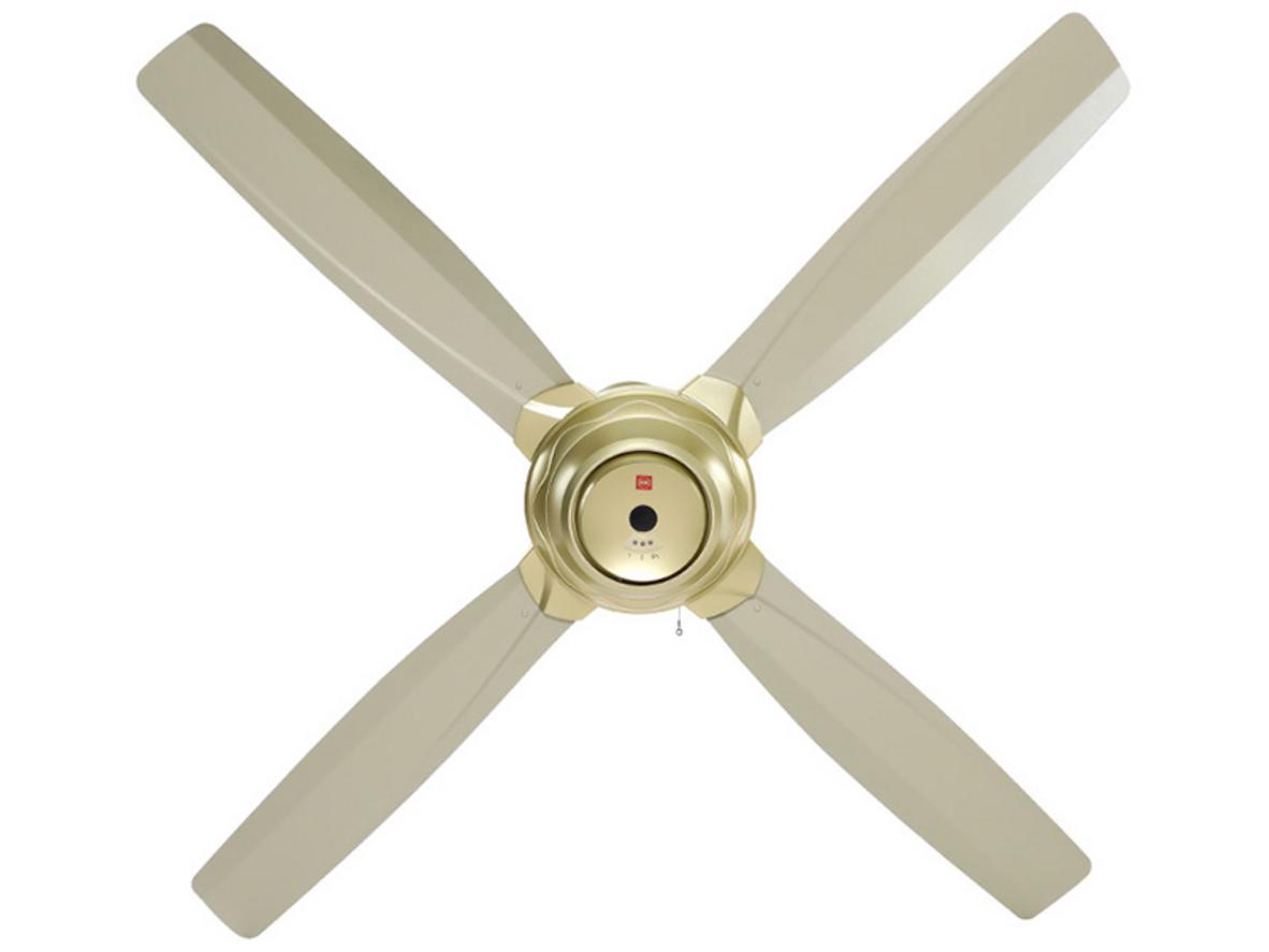Quạt trần KDK M56XR 140cm tạo gió rộng và vận hành êm.