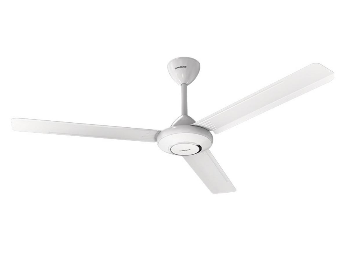 Thông số cốt lõi của Quạt trần Sunhouse SHD7657: 140 cm, 75 W, 3 cánh thép và độ ồn ≤ 65 dB.