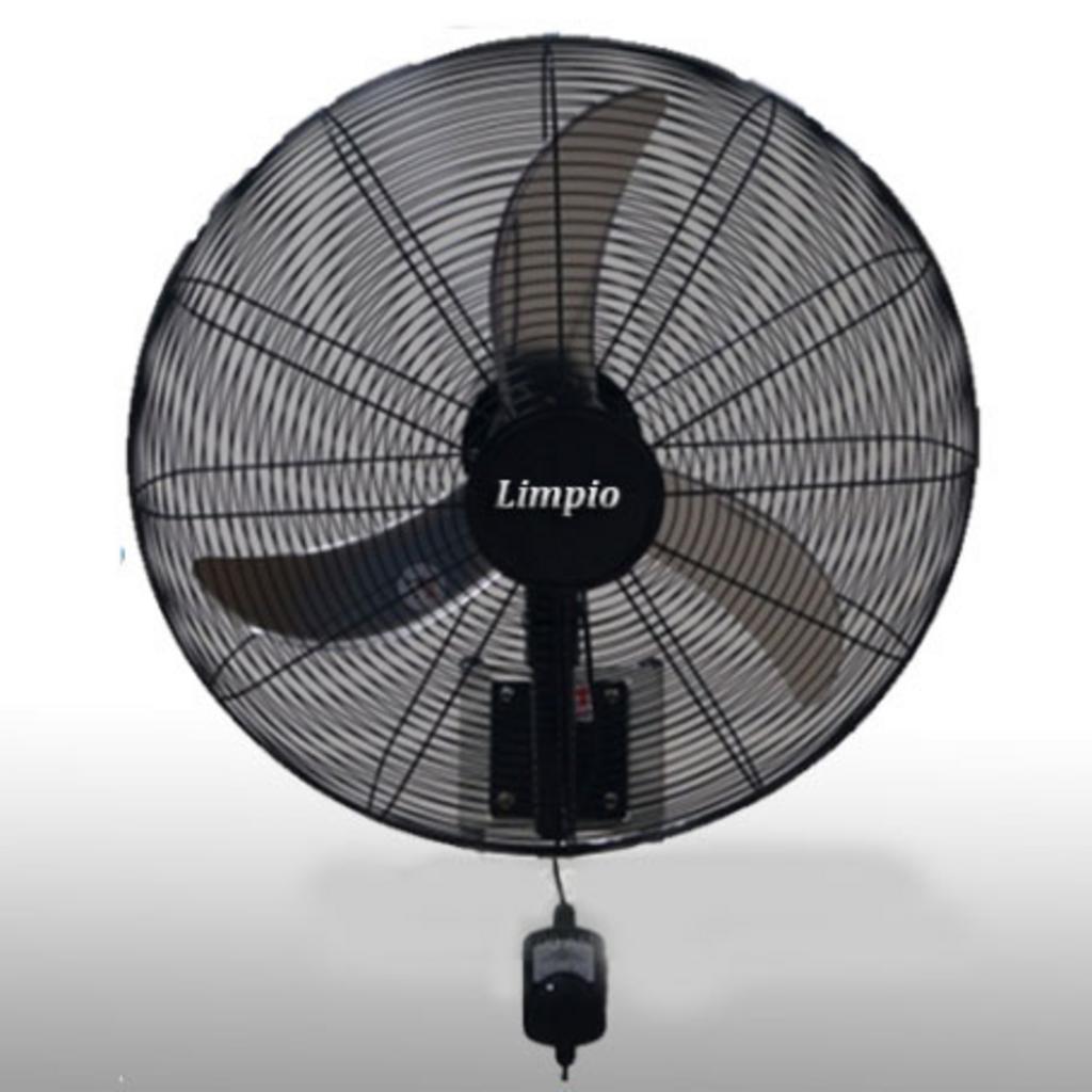 Quạt treo tường công nghiệp DWI 2460 giúp làm mát mạnh và tiết kiệm diện tích sàn.