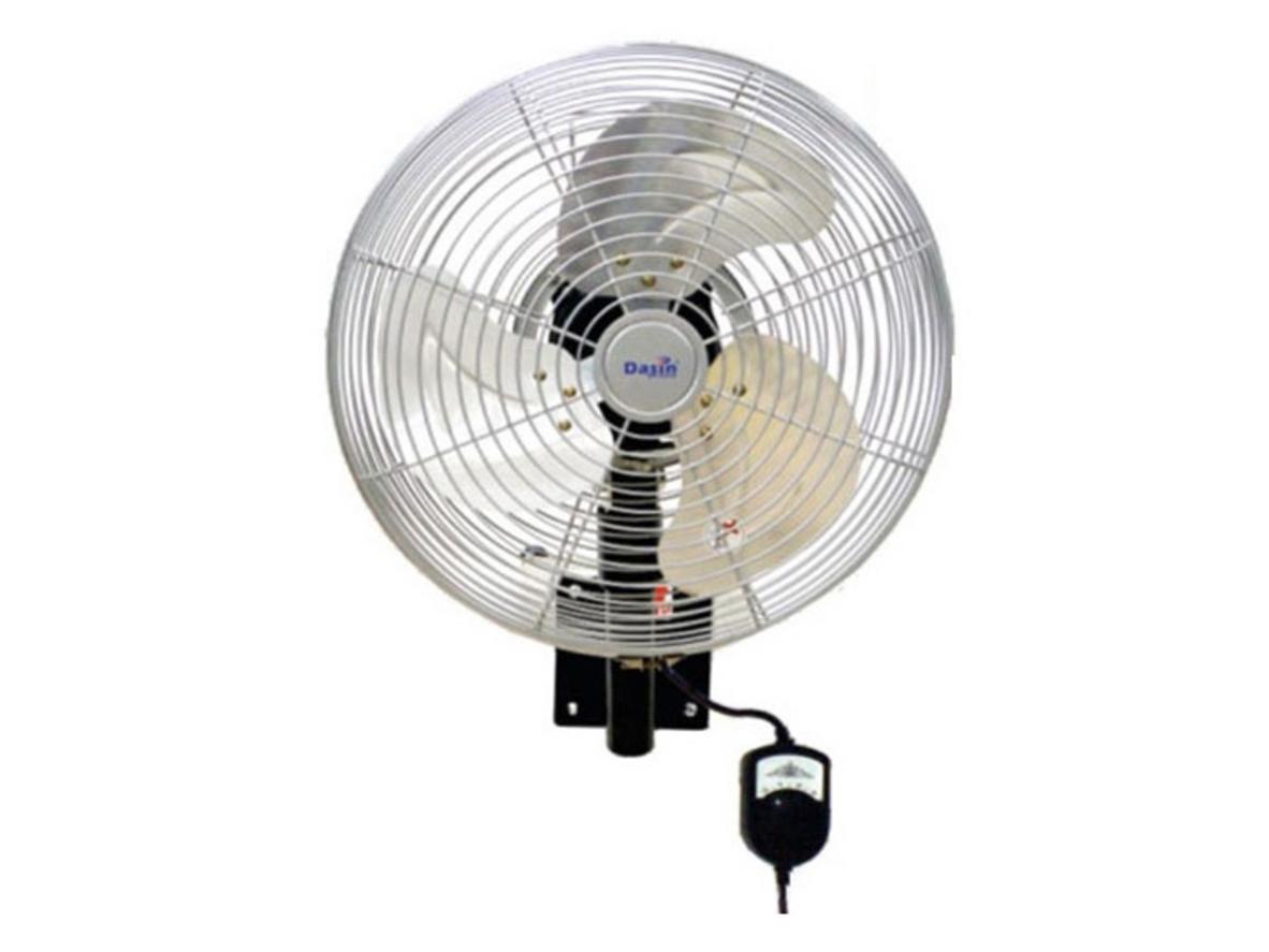 Quạt treo tường công nghiệp KWP-1845 tối ưu diện tích sàn cho quán ăn, cửa hàng và kho nhỏ.