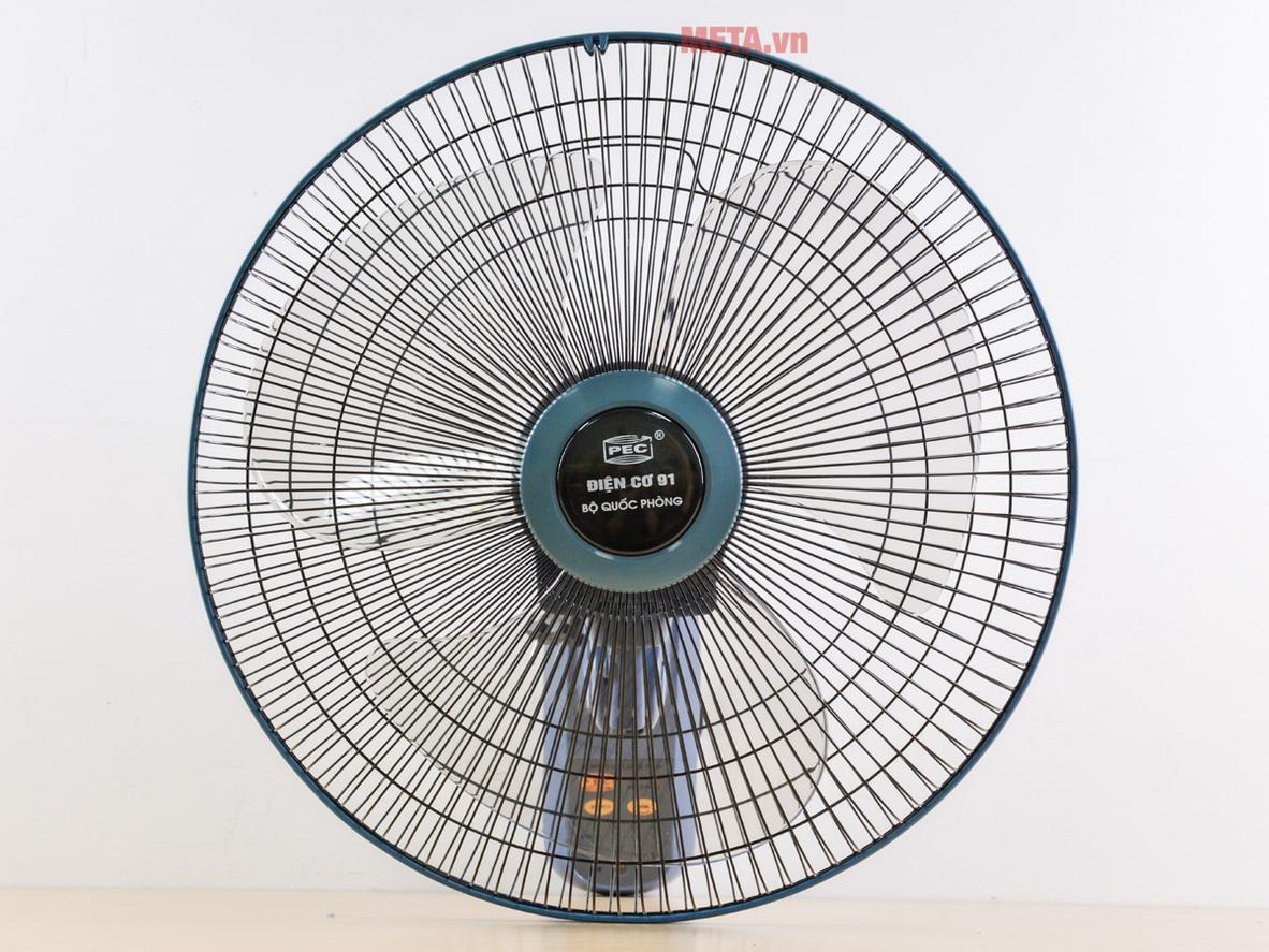 48W, sải cánh 40cm và lưu lượng gió 85,49 m³/phút cho khả năng làm mát hiệu quả.