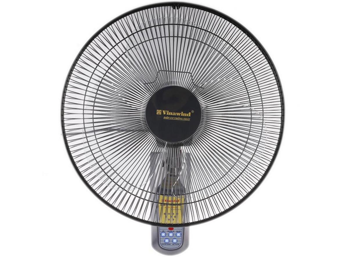 Quạt treo tường Vinawind 400X-HĐ (có điều khiển) gọn diện tích, dễ thao tác bằng remote.