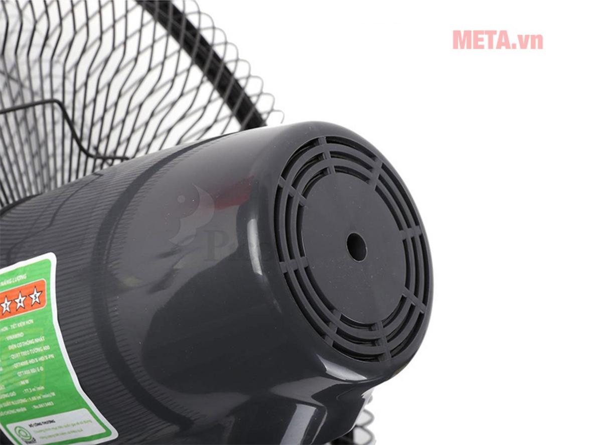 Góc quay 87 độ và chỉnh hướng 15 độ giúp quạt treo tường Vinawind 400X-HĐ phân bổ gió linh hoạt.