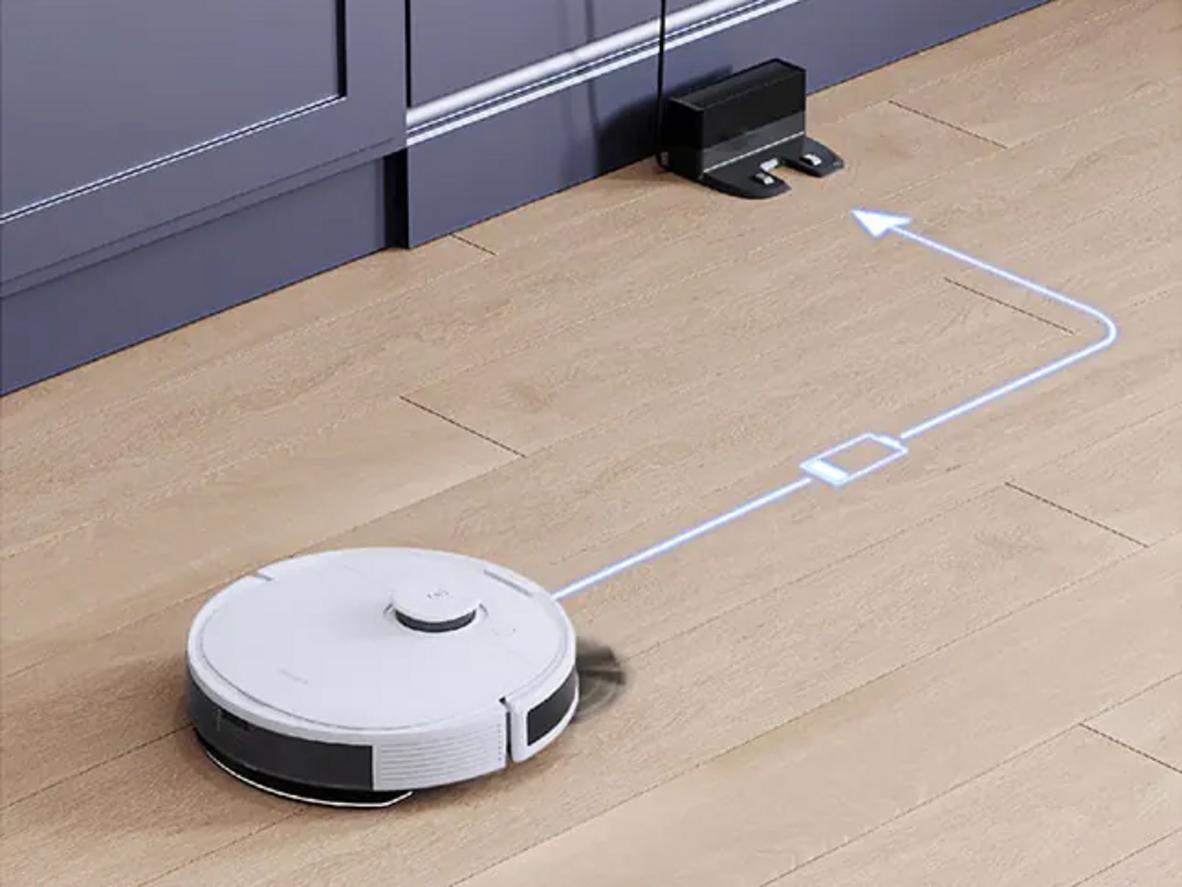 Robot hút bụi lau nhà Ecovacs Deebot N8 Plus với trạm xả rác 2.5L cho trải nghiệm dọn nhà rảnh tay.