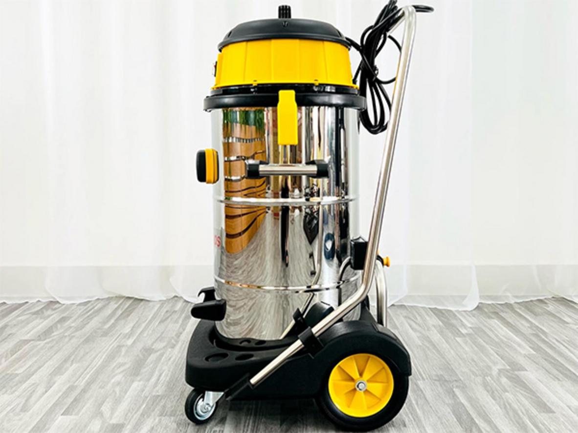 Thùng inox 55 lít giúp giảm số lần đổ rác trong quá trình vệ sinh.