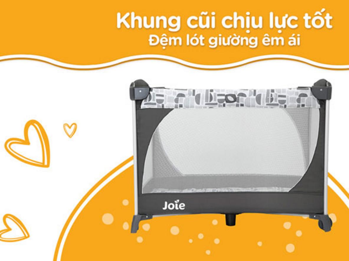 Bàn thay đồ SecureClick™ dùng cho bé sơ sinh đến 11kg, thuận tiện chăm bé mỗi ngày.