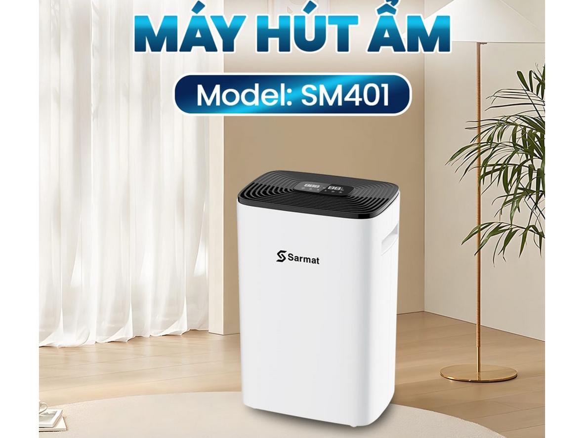 Bình chứa 5 lít và thoát nước liên tục giúp máy chạy linh hoạt hơn.