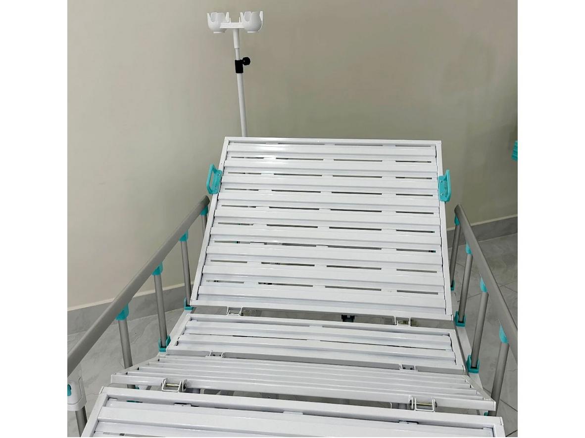 Tải trọng 250kg giúp giường phù hợp cho nhu cầu chăm sóc liên tục.