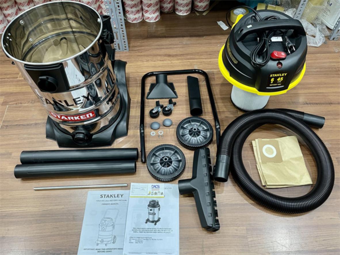 Thùng chứa 45 lít giúp giảm số lần đổ rác và tăng hiệu suất vệ sinh.
