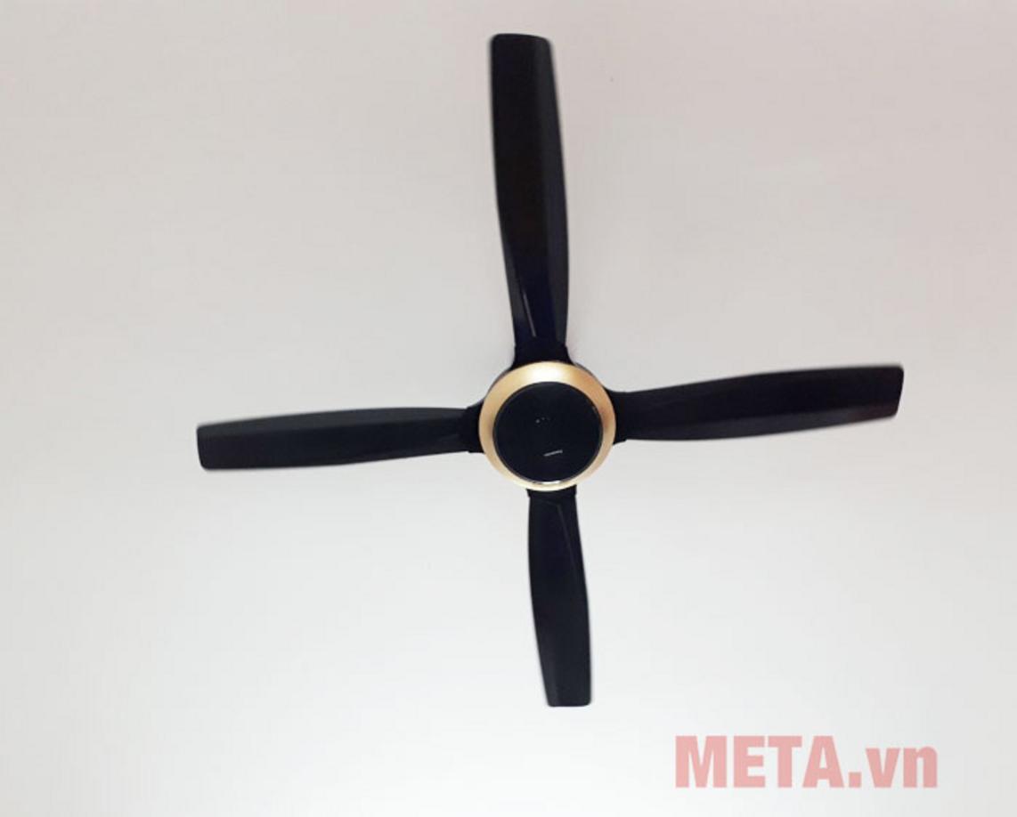 Chiều dài ti 30 cm hỗ trợ lắp đặt gọn cho trần thấp.