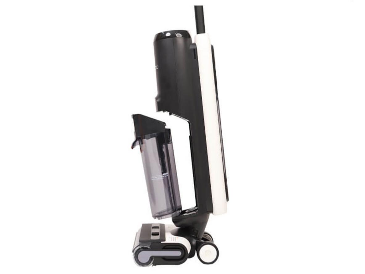 Con lăn 450 vòng/phút hỗ trợ làm sạch vết bẩn và mép cạnh hiệu quả.