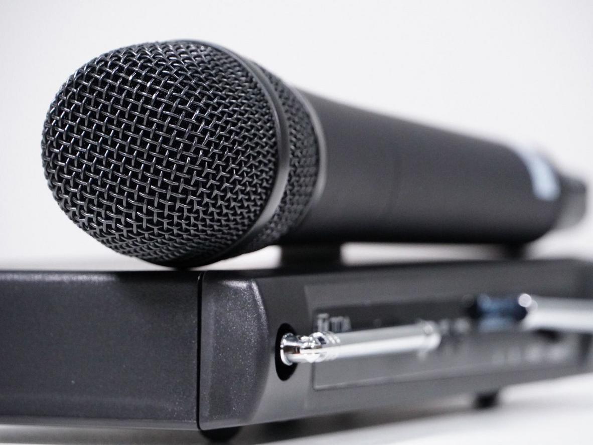 TOA WS-420-AS được bảo hành 3 năm theo chính sách hãng.