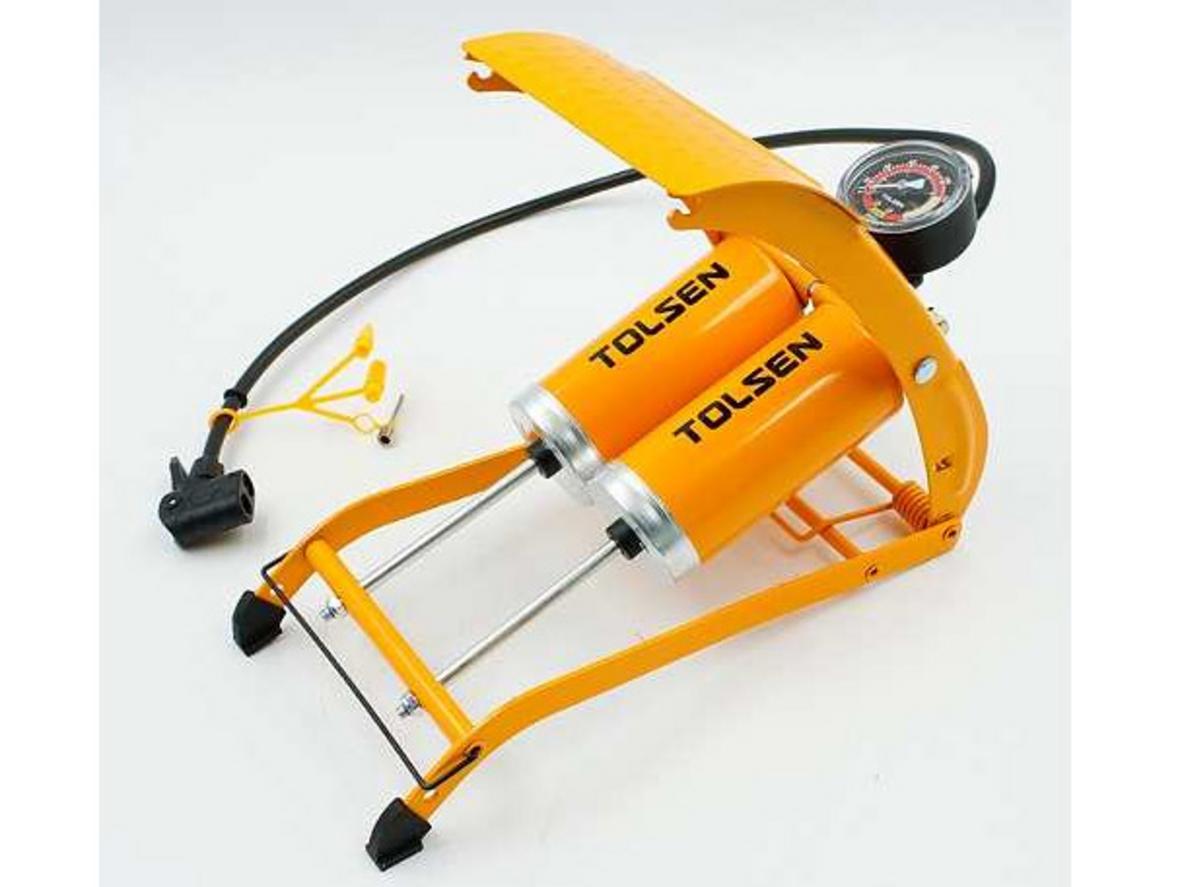 Tolsen 65510 có đồng hồ đo áp suất và cấu trúc piston đôi 2 x Ø55 x 120 mm giúp bơm nhanh, dễ kiểm soát.