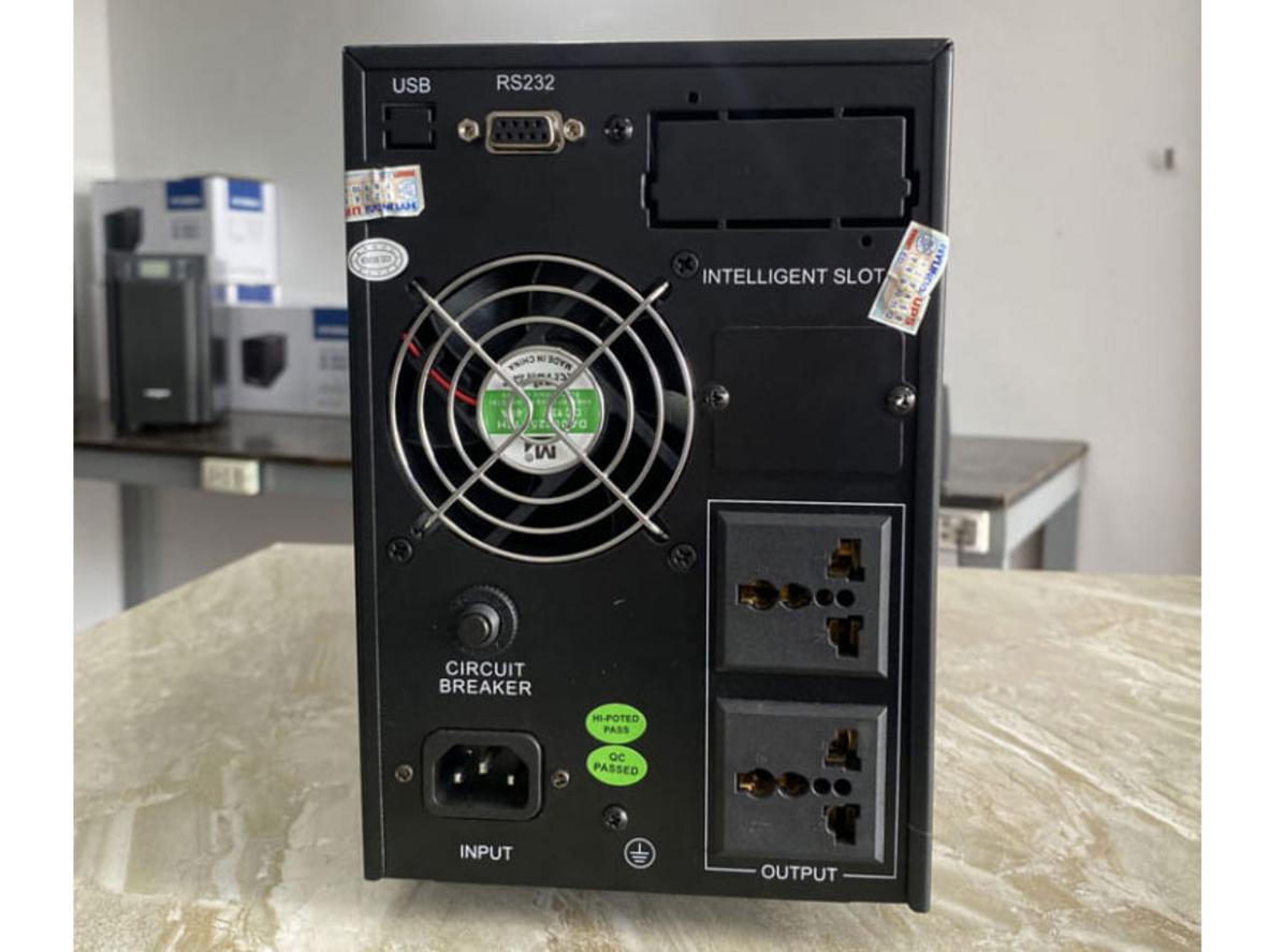 Hyundai HD-2KT9 cấp nguồn ổn định cho server, camera và thiết bị mạng trong môi trường điện lưới dao động.