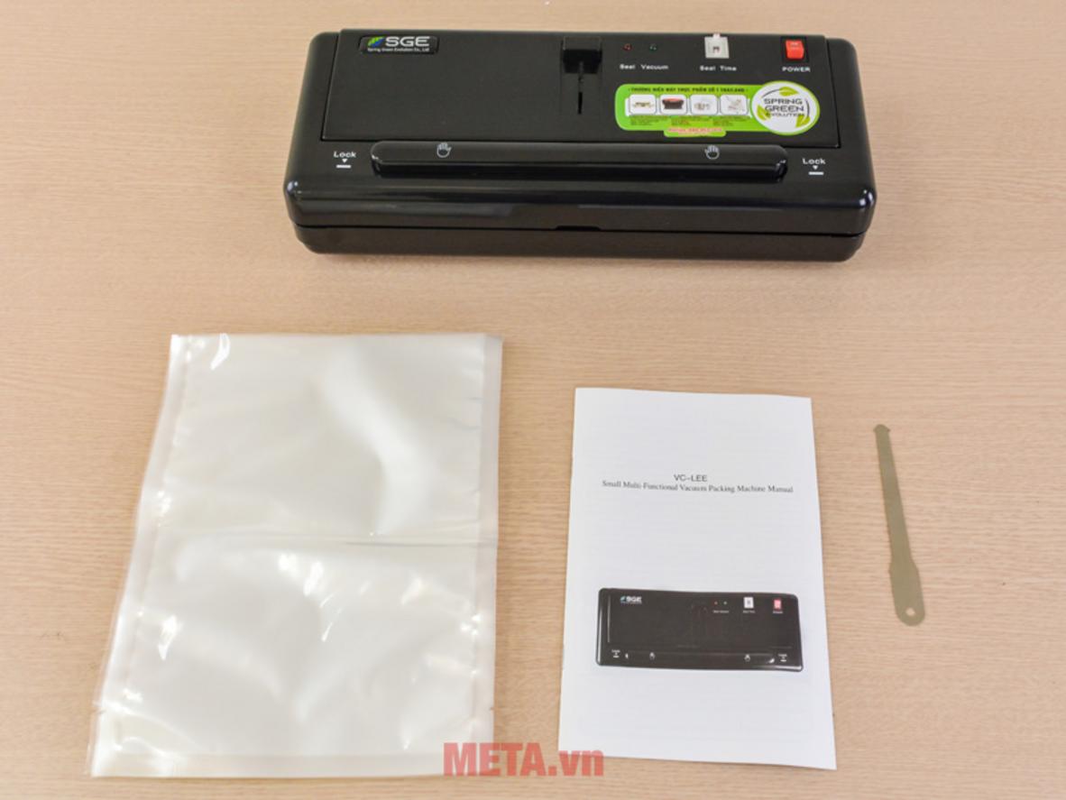 Nguồn 220V/50Hz giúp VC-LEE dễ dùng trong gia đình Việt