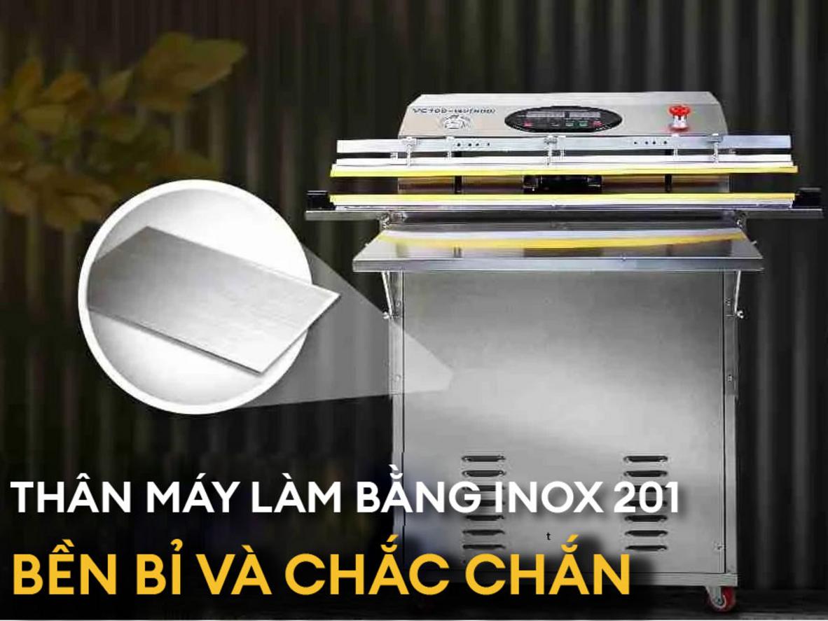 Công suất 1.000W, nguồn 220V giúp máy chạy ổn định cho đóng gói liên tục.