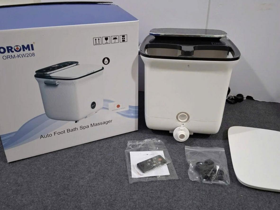 Hệ thống 30 con lăn 3D và công nghệ làm nóng tự động trên Oromi ORM-KW208