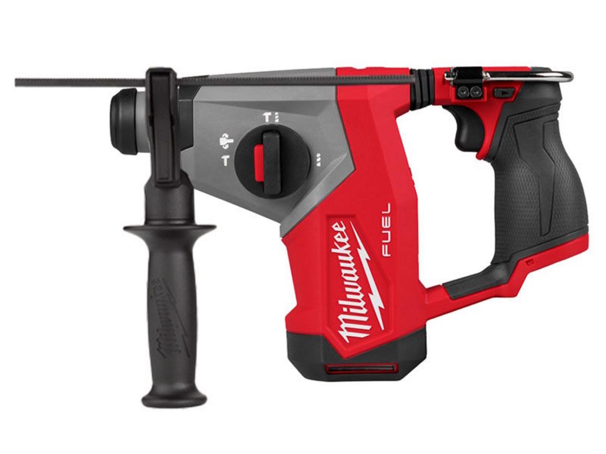 Máy khoan bê tông 12V Milwaukee M12 FHAC16-0 gọn nhẹ, mạnh mẽ cho thi công trên cao.