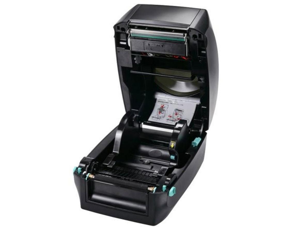 Màn hình cảm ứng 3.2 inch giúp cài đặt và kiểm tra trạng thái máy nhanh hơn.